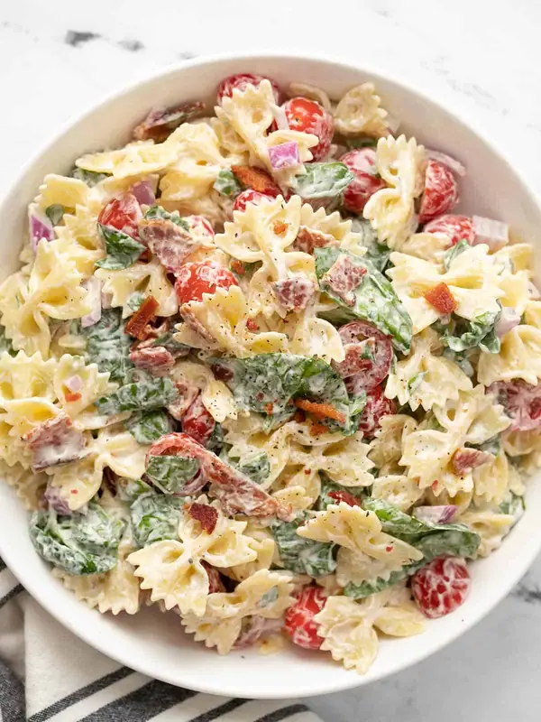 BLT Pasta Salad: All the Flavor of a BLT, Perfect for Summer!