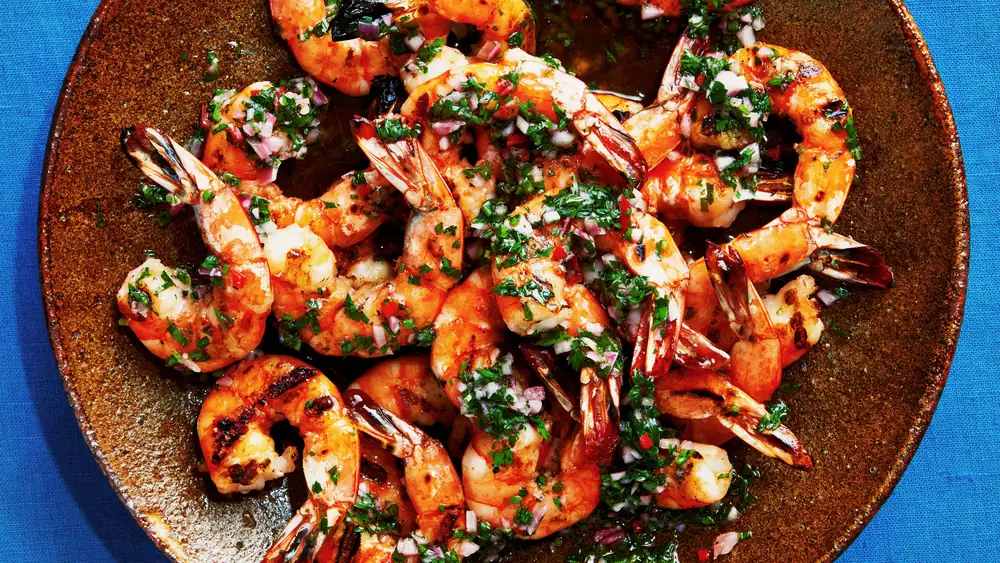 Camarones a la parrilla con chimichurri