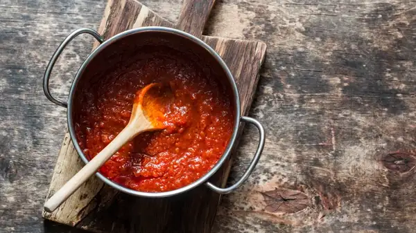 Why It Pays To Cook Pasta Directly In The Sauce Rather Than Water