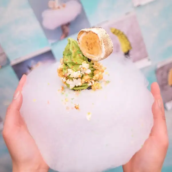 Soft Serve Crowned With a Halo of Cotton Candy Will Soon Arrive in Dallas