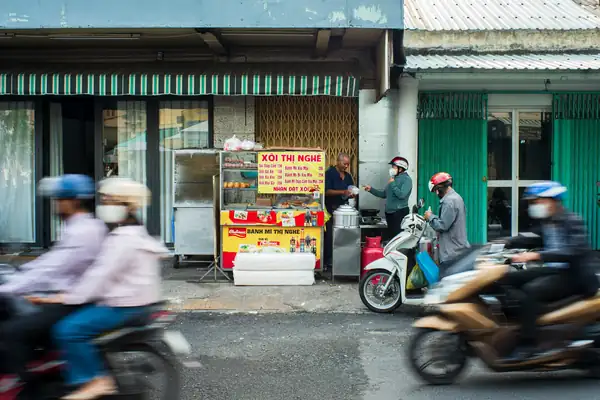 Bình Thạnh’s Best Off-Menu Bánh Mì by the Canal
