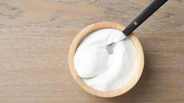 El yogur, con bicarbonato, puede sustituir al polvo de hornear