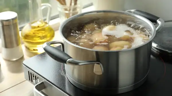 What Does It Mean To Bring Water To A Rolling Boil?