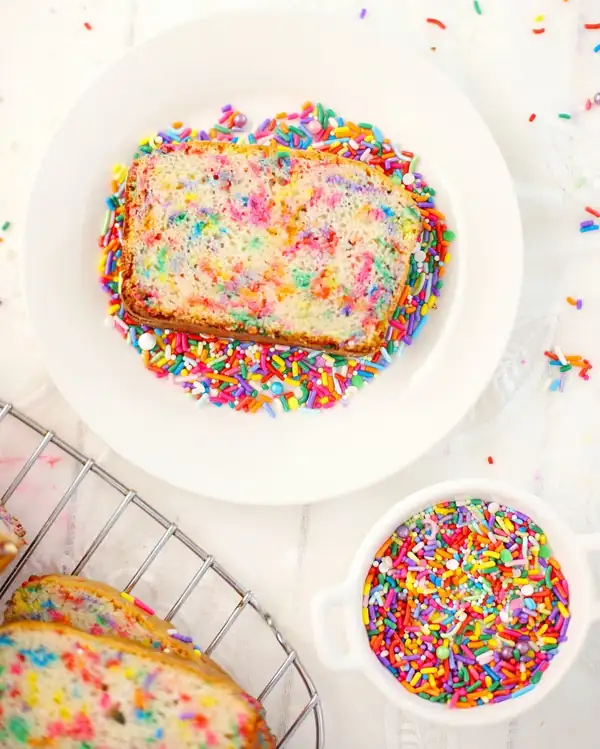 Make 2-Ingredient Ice Cream Bread With This Viral Tiktok Recipe