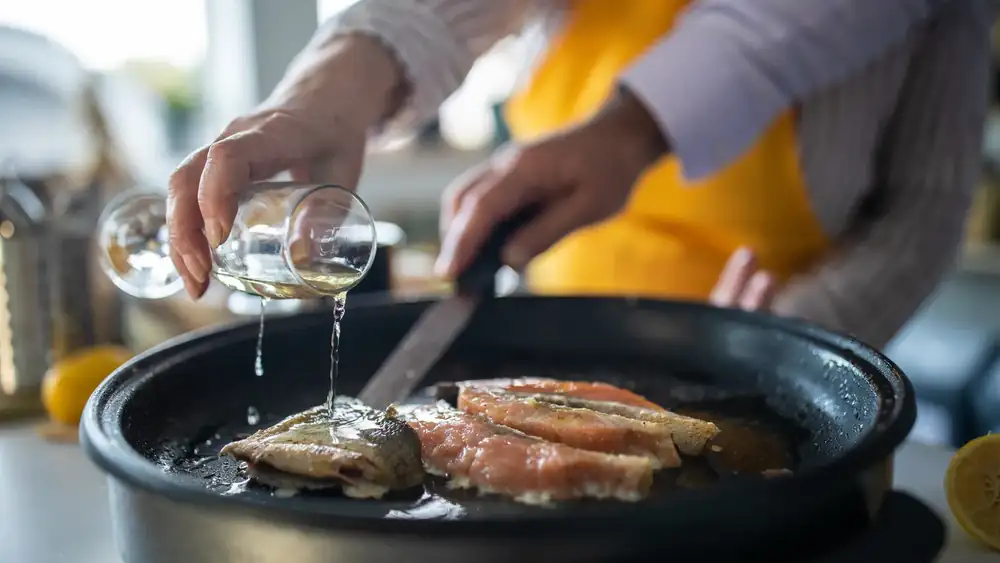 No, not all alcohol evaporates during cooking (and better substitutes)