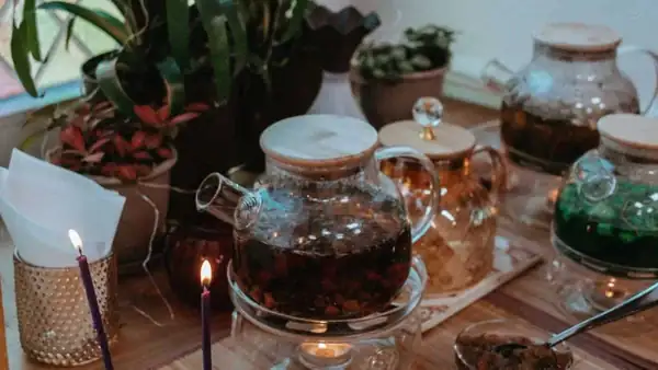 A Tale Of Two Syllables: The Global History Of Cha And Tea