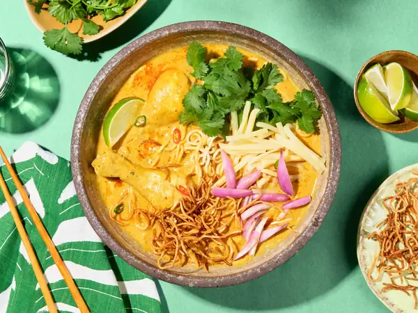 Khao Soi (Thai curry noodle soup)