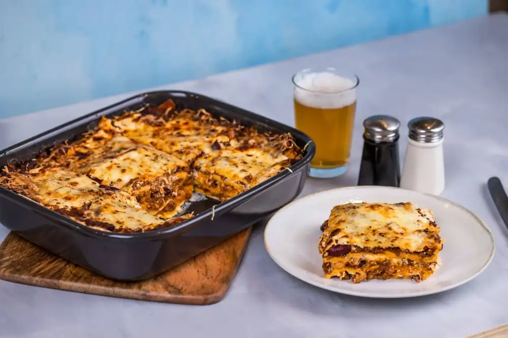 Receta básica de lasaña de nachos + chili con carne de regalo