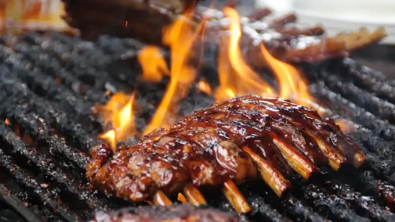 Short ribs and pork ribs differ in the animal, the cut, and the cooking method.