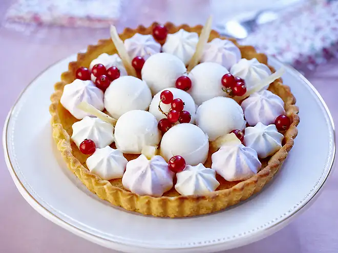 Homemade meringues, crisp and light as a cloud