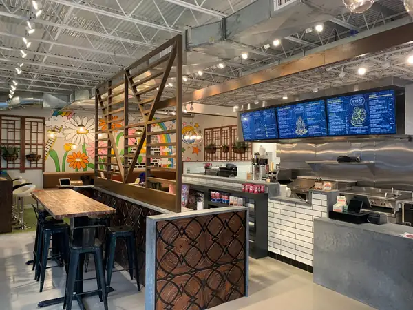 Montreal-Style Bagel Shop Spread Sets Up on South Street