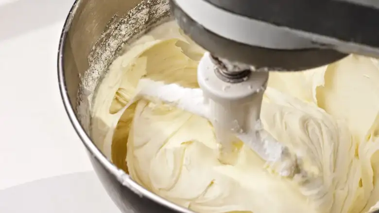 How to prevent vegan buttercream from curdling