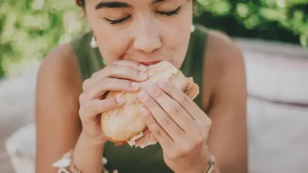 The best way to wrap sandwiches so they don't get soggy