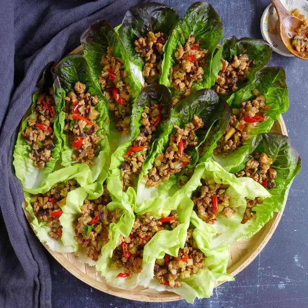 Lettuce Wraps, Sichuan-style (生菜包)