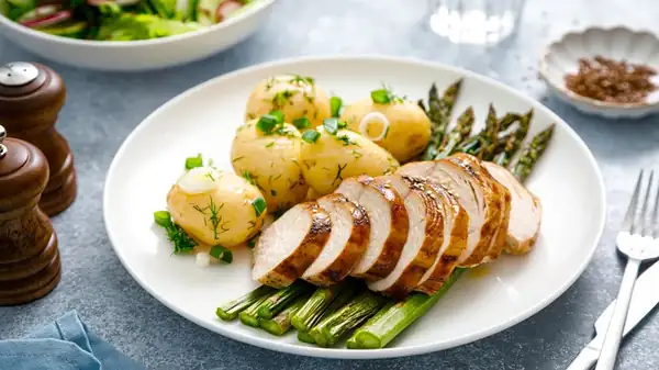 The Key To Cooking Frozen Chicken Breast So It Stays Moist And Delicious