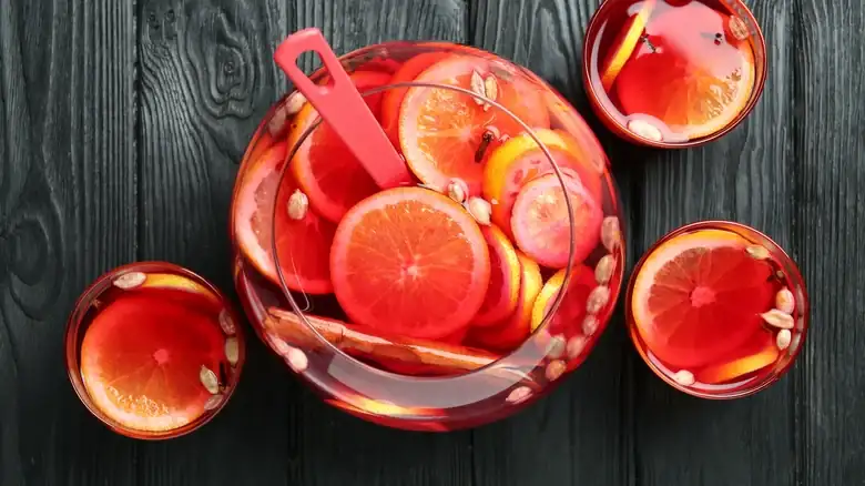 How Many Gallons Of Punch Should You Make For A Party?