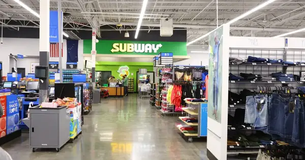 Los clientes de Walmart pueden pedir Subway junto con su compra de comestibles