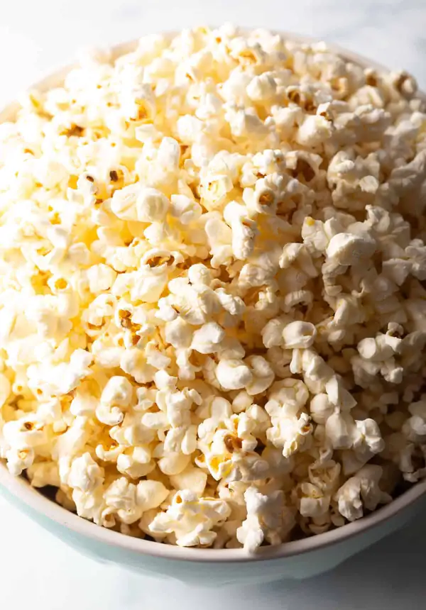 ¡Cómo hacer palomitas de maíz con GHEE, la mejor mantequilla de cine, en la estufa!