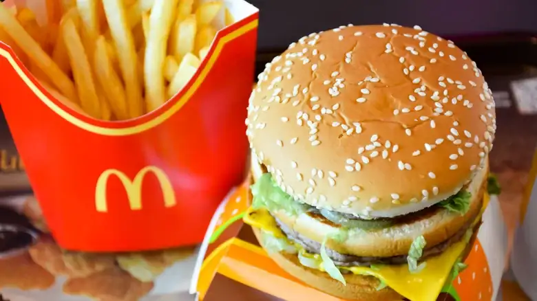 The Simple Difference Between A McDonald's Double Cheeseburger And A McDouble