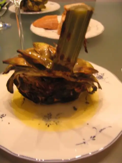 Grilled artichoke tops