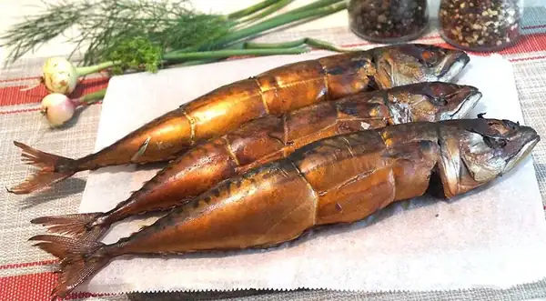 Hot-smoked mackerel at home, a step-by-step recipe with photos from gastronom, 286 kcal