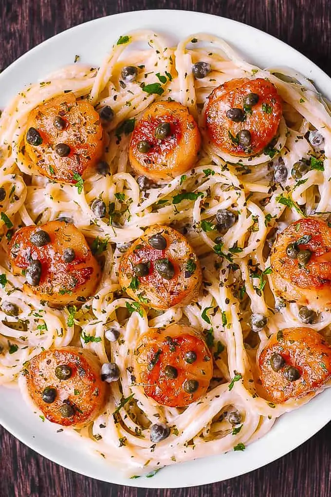 Scallop Spaghetti in White Wine Sauce