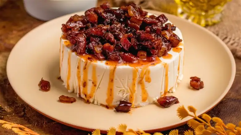 ¿Cansado de la tarta de queso demasiado dulce? Prueba a añadirle beicon