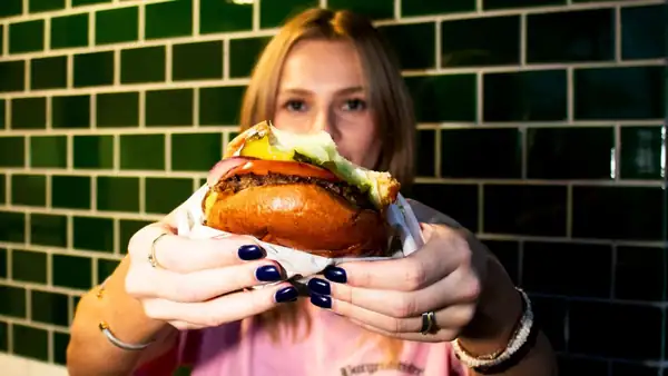 Czech Fast Food Market Expands. New Burger Chains Enter the Market