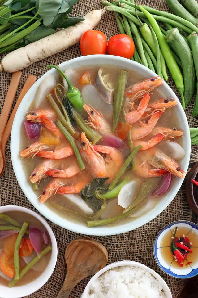 Sinigang na Baboy (Pork Sinigang)