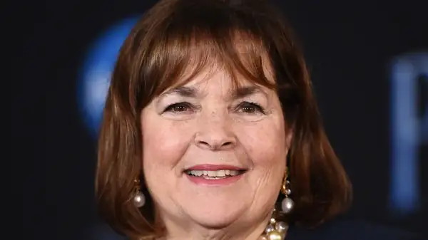 La forma poco convencional en que Ina Garten le da sabor al hummus casero