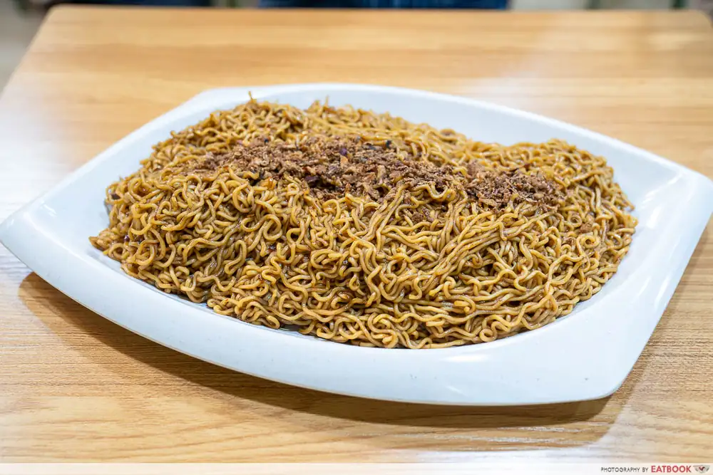 Finish This XXL Indomie Plate In 8 Min For A Free Meal