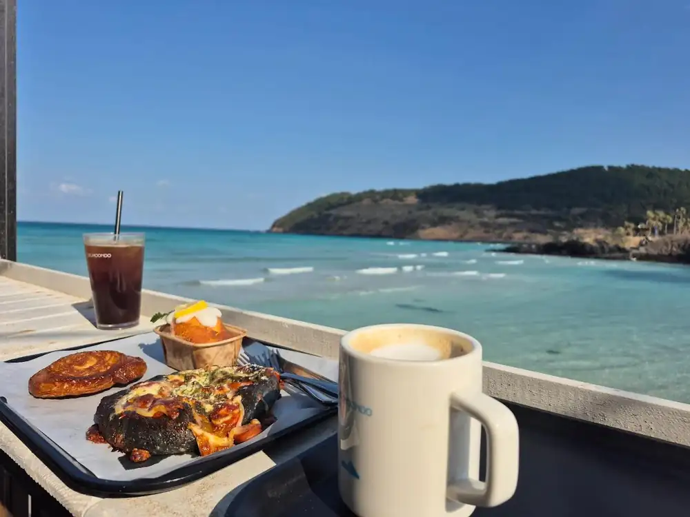15 Best Jeju Island Cafes, Including Local-Approved Gems