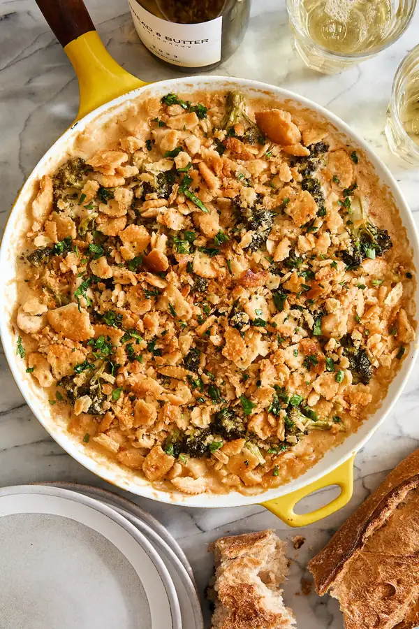Dreamy Creamy Chicken Divan with Buttery Crunchy Topping