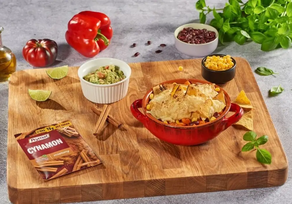 Baked nachos with vegetables and guacamole, DS XXV, episode 22