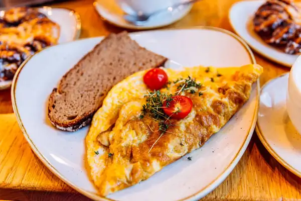 Michelin-starred chef's foolproof omelette recipe for soft and fluffy results