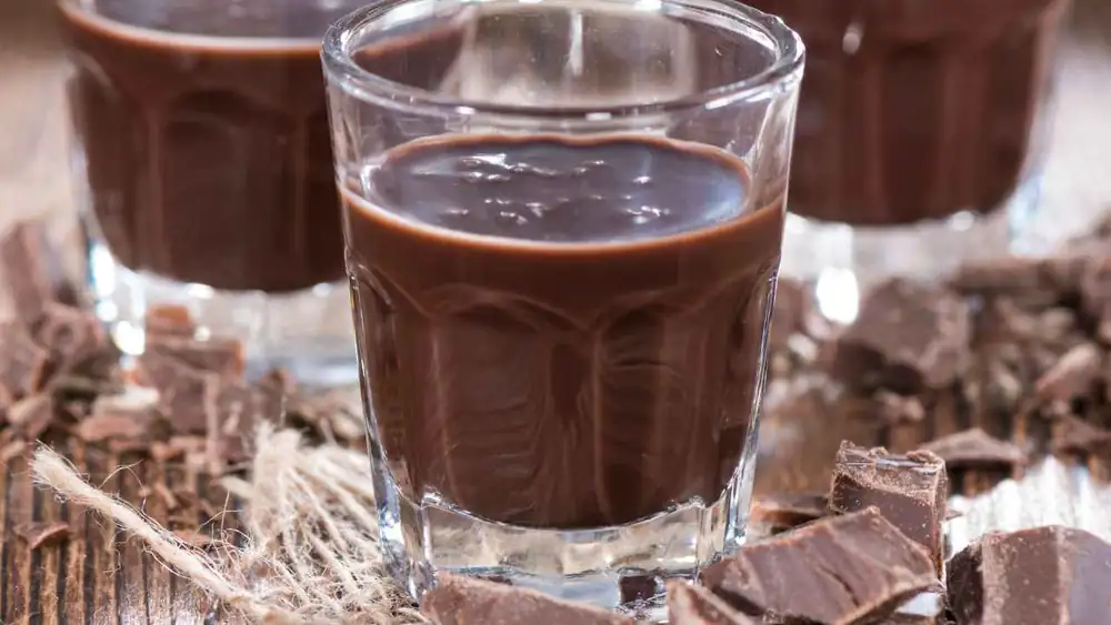 I'll make the after-dinner liqueur myself and I'll even add Nutella, it will become a real dessert treat
