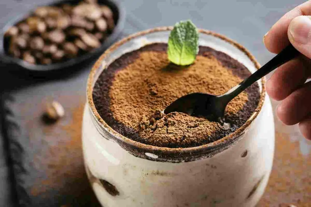 But how good is my tiramisu? I don't even use ladyfingers, just very sweet leftover pandoro