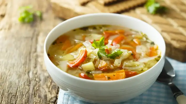 Cómo evitar que las verduras de la sopa queden blandas