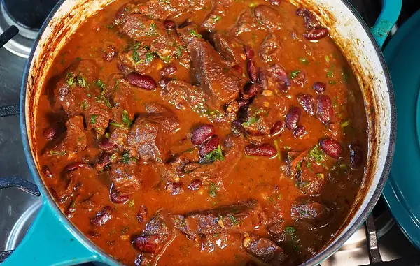 One-Pot Stewed Beef with Red Beans for a Quick, Easy Dinner
