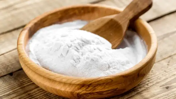 Why baking soda and baking powder are not interchangeable