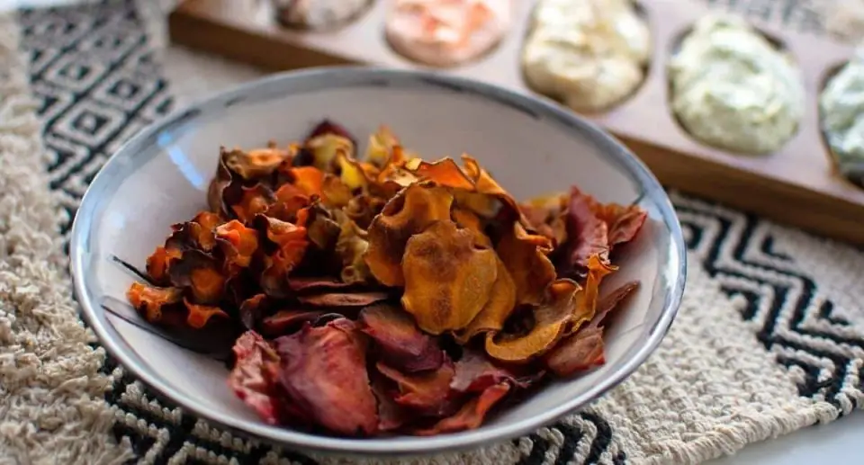 Homemade Veggie Chips with 6 Yogurt Dips
