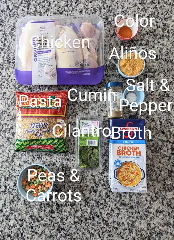 Sopa de Letras con Pollo (Alphabet and Chicken Soup)
