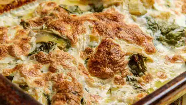 Parmigiana, yes, of course, and who would give it up, but white artichoke, the vegetarian dish you wouldn't expect