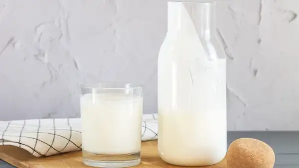 Curdling milk with acid is not a reliable substitute for buttermilk