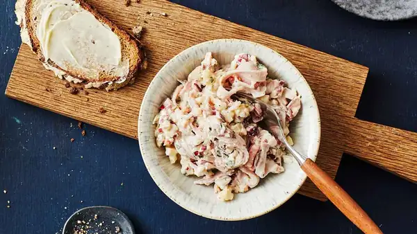 Cheese and smoked pork loin salad for Thermomix®