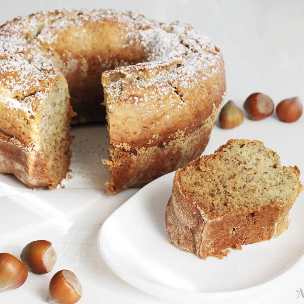 Simple banana cake
