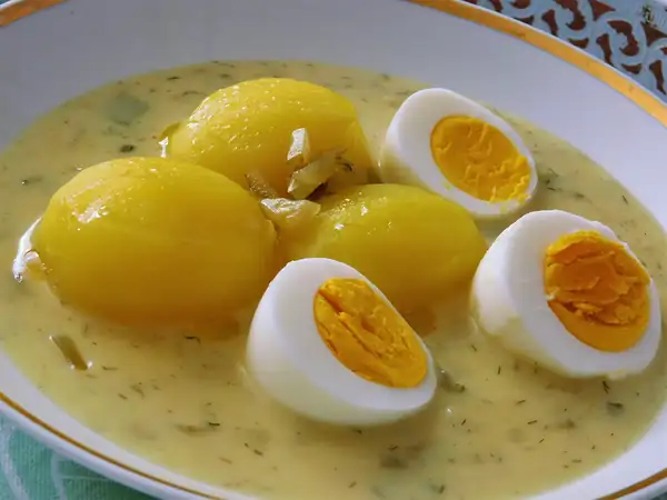 Cucumber sauce with dill