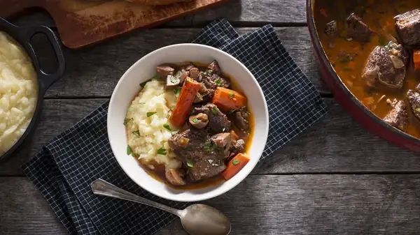 The Best Type Of Wine To Use For A Flavorful Beef Bourguignon