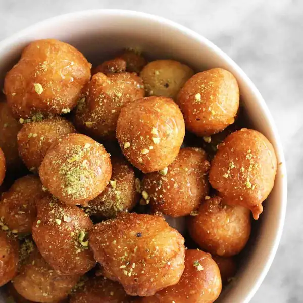 Loukoumades Greek Donuts (Zalabia)