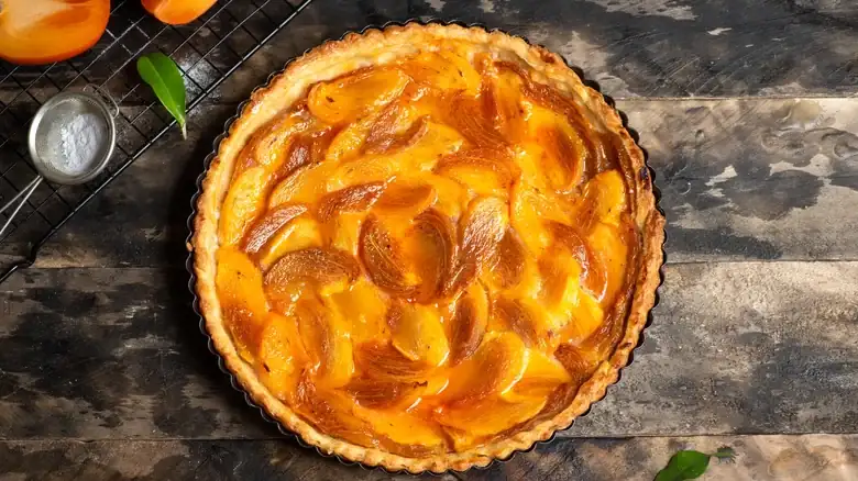 The Brilliant Technique Everyone Needs For Easy, Luxurious Tarts